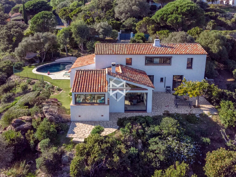 Villa Cavalaire-sur-Mer - 4 chambres - 176m²