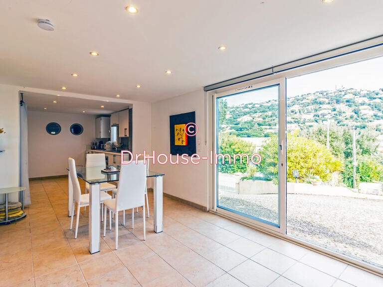 Villa Cavalaire-sur-Mer - 4 bedrooms - 134m²