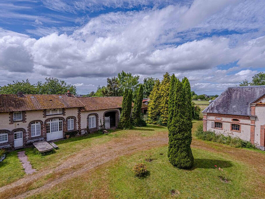 Castle Cerisy-la-Forêt