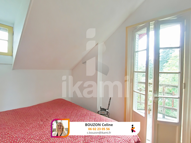 House Chambéry - 8 bedrooms - 310m²