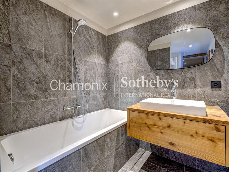 Apartment Chamonix-Mont-Blanc - 6 bedrooms - 205m²