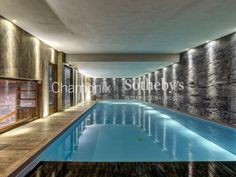 Chalet Chamonix-Mont-Blanc - 8 bedrooms - 594m²