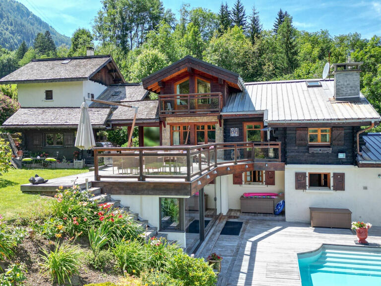 Chalet Chamonix-Mont-Blanc - 4 chambres - 241m²