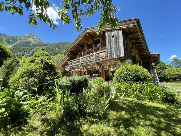 Chalet Chamonix-Mont-Blanc - 5 bedrooms - 305m²