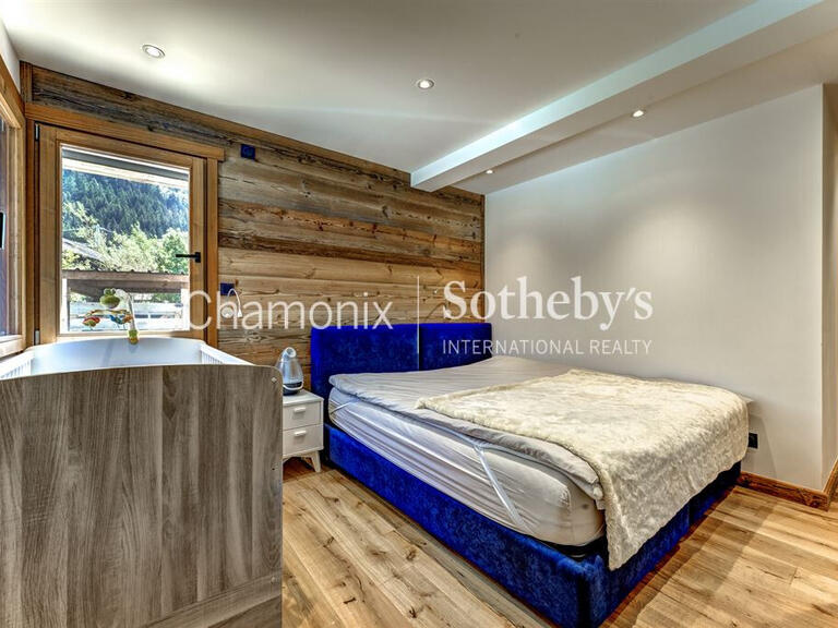 Chalet Chamonix-Mont-Blanc - 6 bedrooms - 253m²