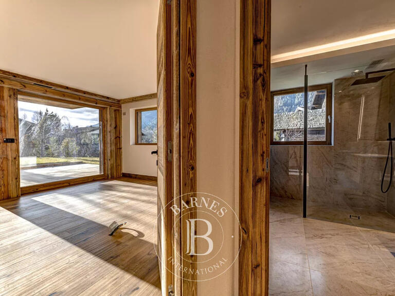 Chalet Chamonix-Mont-Blanc - 5 bedrooms - 577m²