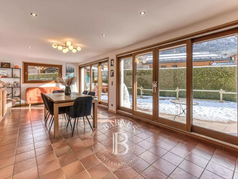 Chalet Chamonix-Mont-Blanc - 4 bedrooms - 220m²