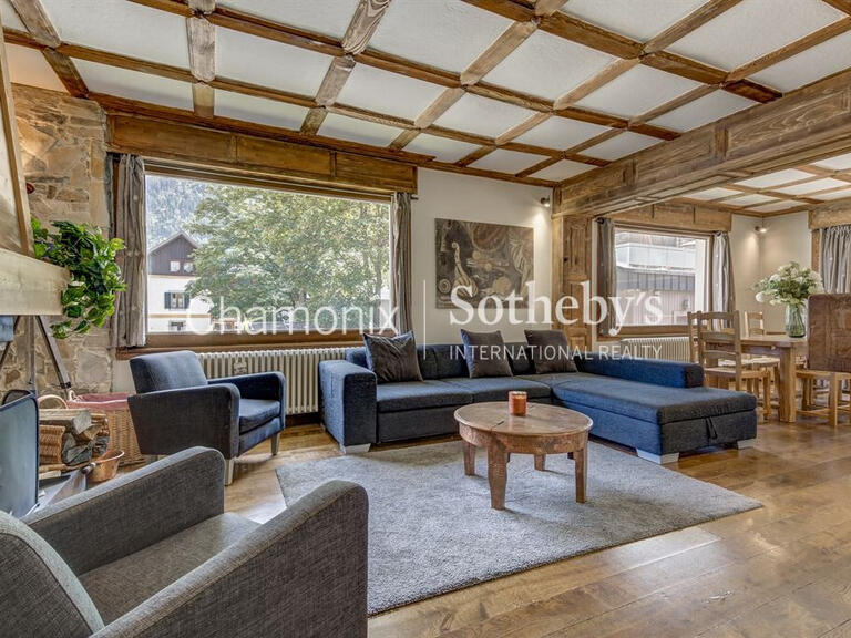 Maison Chamonix-Mont-Blanc - 4 chambres - 225m²