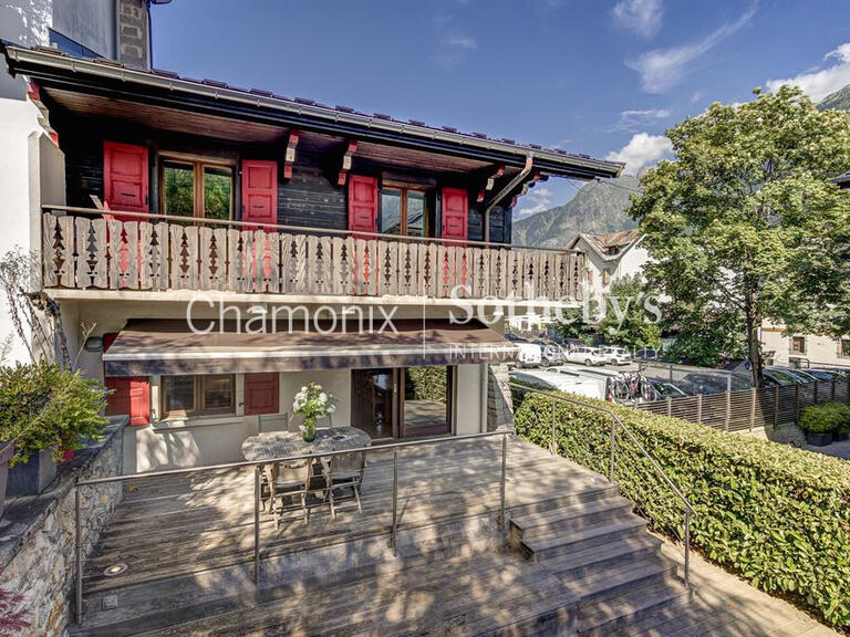 Maison Chamonix-Mont-Blanc - 4 chambres - 225m²