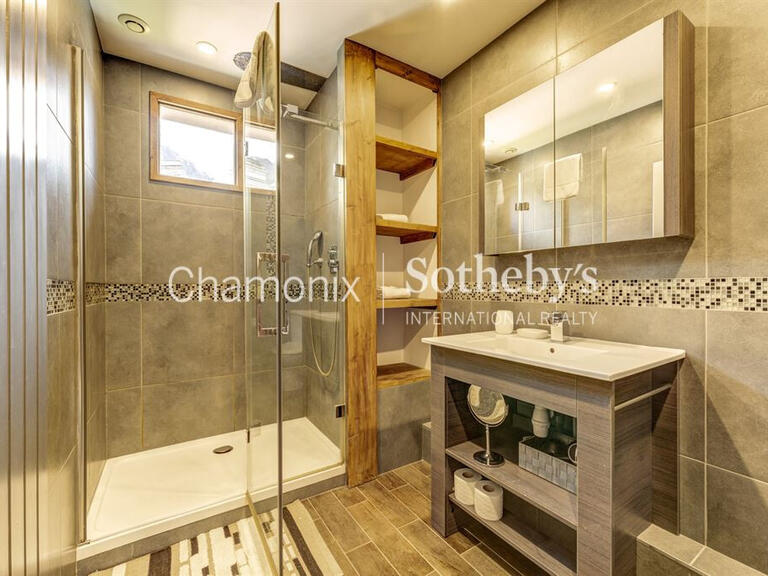 Maison Chamonix-Mont-Blanc - 4 chambres - 256m²