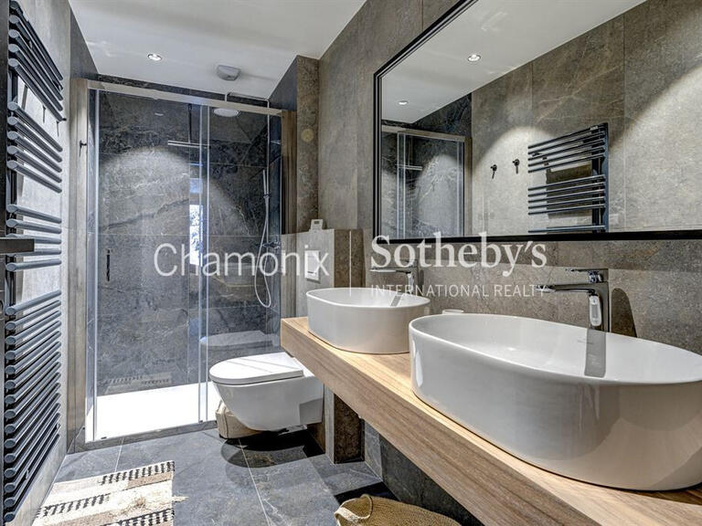 Maison Chamonix-Mont-Blanc - 5 chambres - 376m²