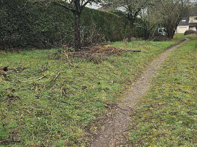 Land Champs-sur-Marne