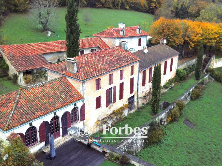 Manor Chancelade - 9 bedrooms - 735m²