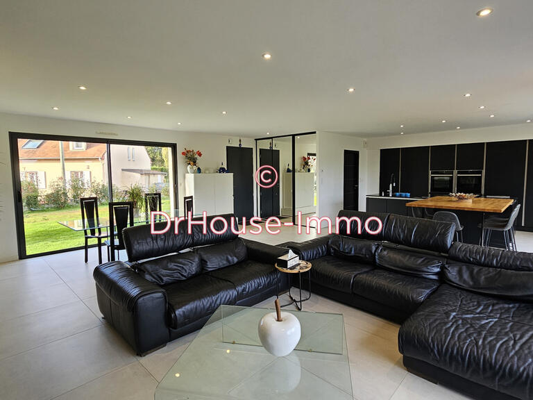 Villa Changé - 6 bedrooms - 307m²