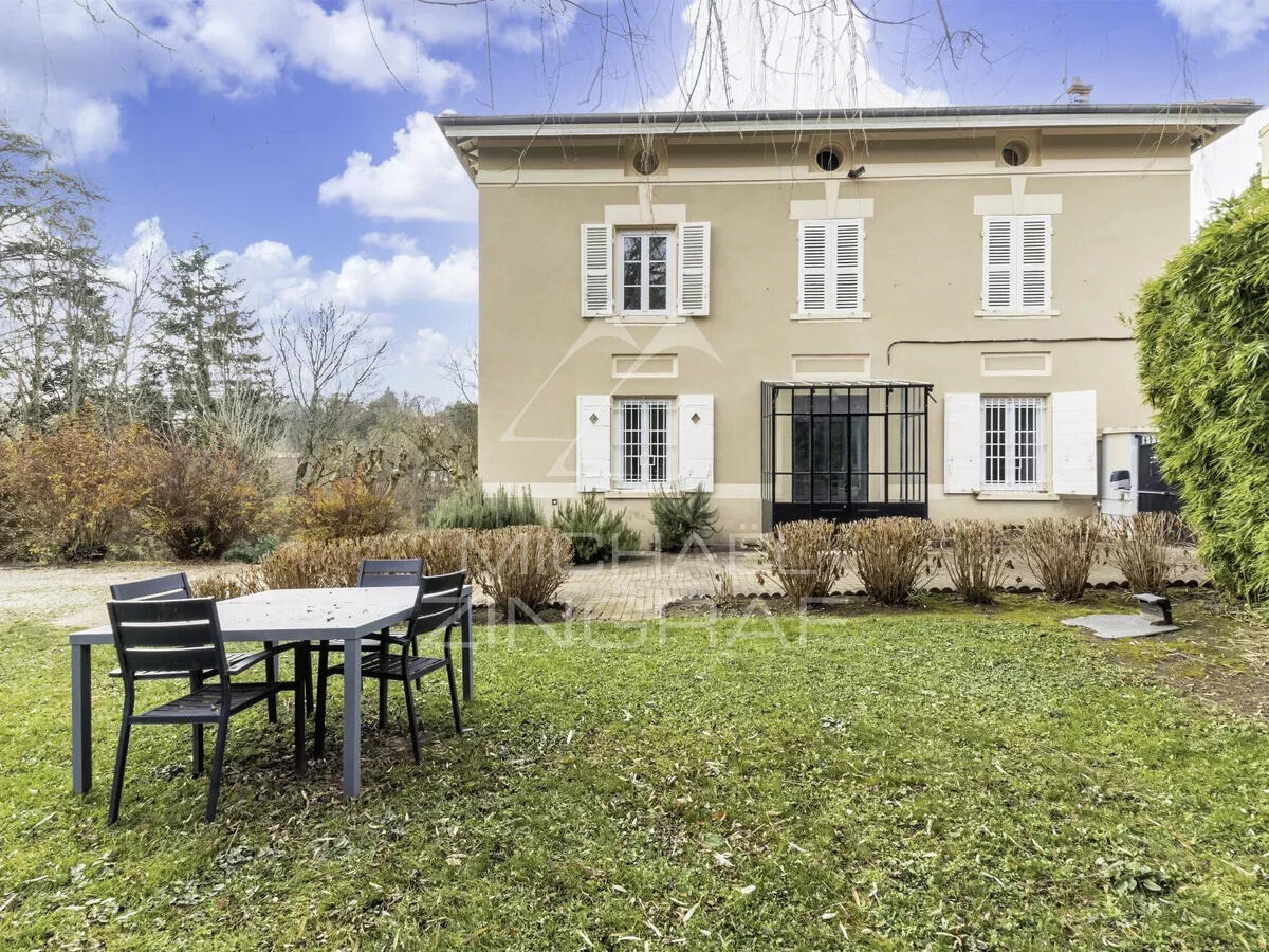 Maison Charbonnières-les-Bains