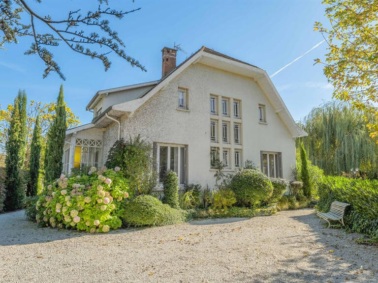 House Charbonnières-les-Bains - 4 bedrooms - 202m²