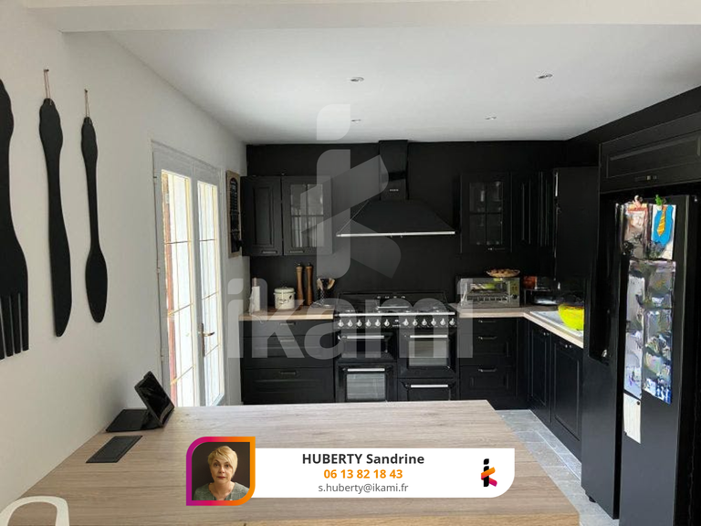 House Charly-sur-Marne - 5 bedrooms - 300m²