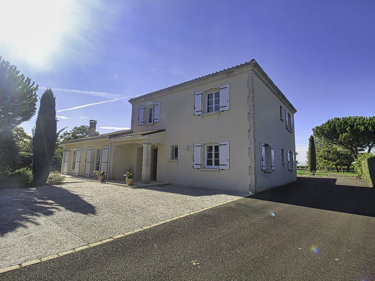 Maison Chassors - 5 chambres - 190m²