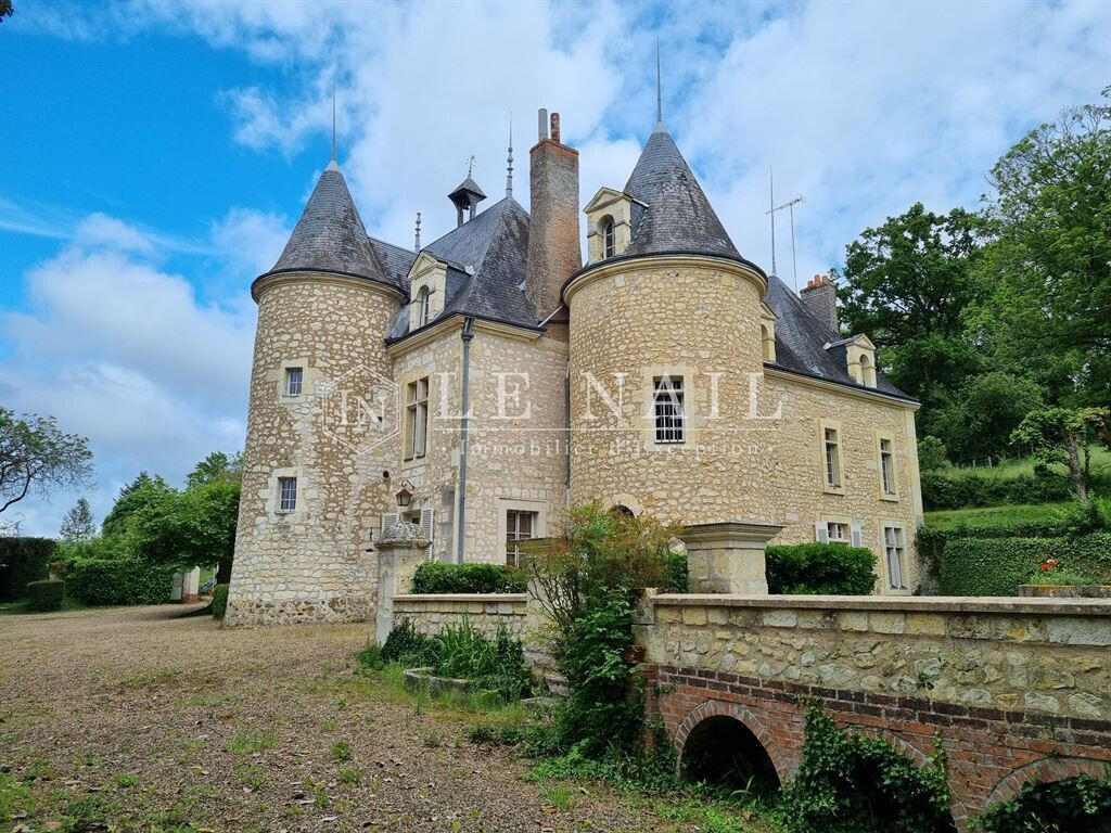 Castle Chateau-du-Loir