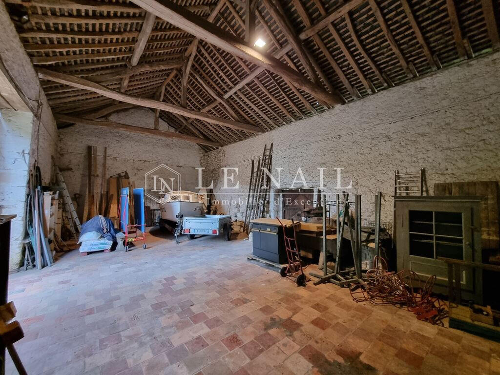 Equestrian property Château-la-Vallière