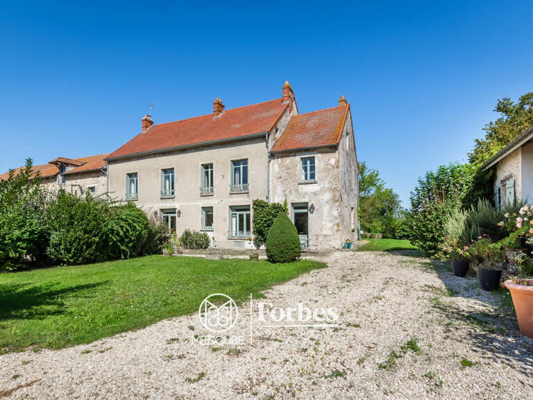 Property Château-Thierry - 4 bedrooms - 272m²