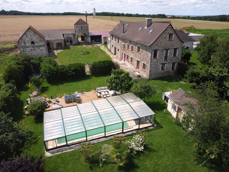 Propriété Château-Thierry - 16 chambres - 800m²