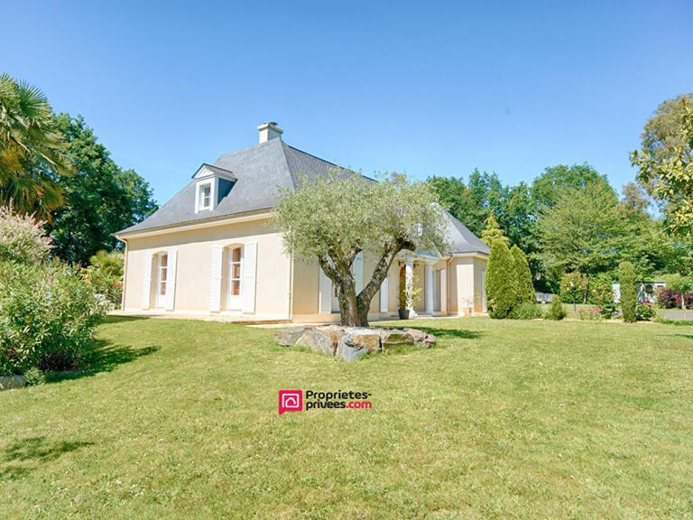 House Châteaubriant - 4 bedrooms