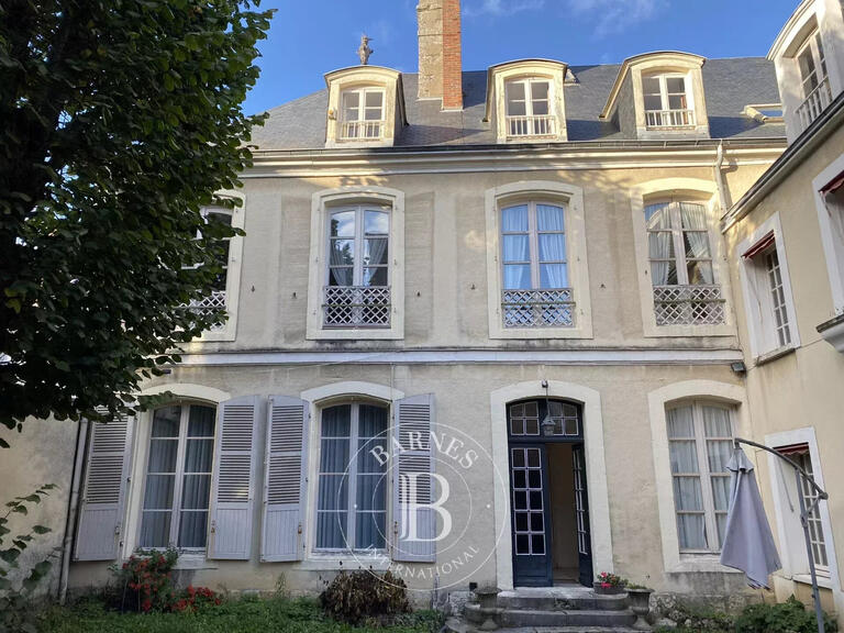 Mansion Châteaudun - 7 bedrooms - 470m²