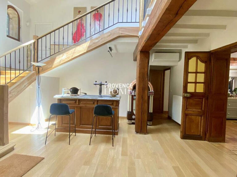 Propriété Châteauneuf-du-Pape - 6 chambres - 372m²