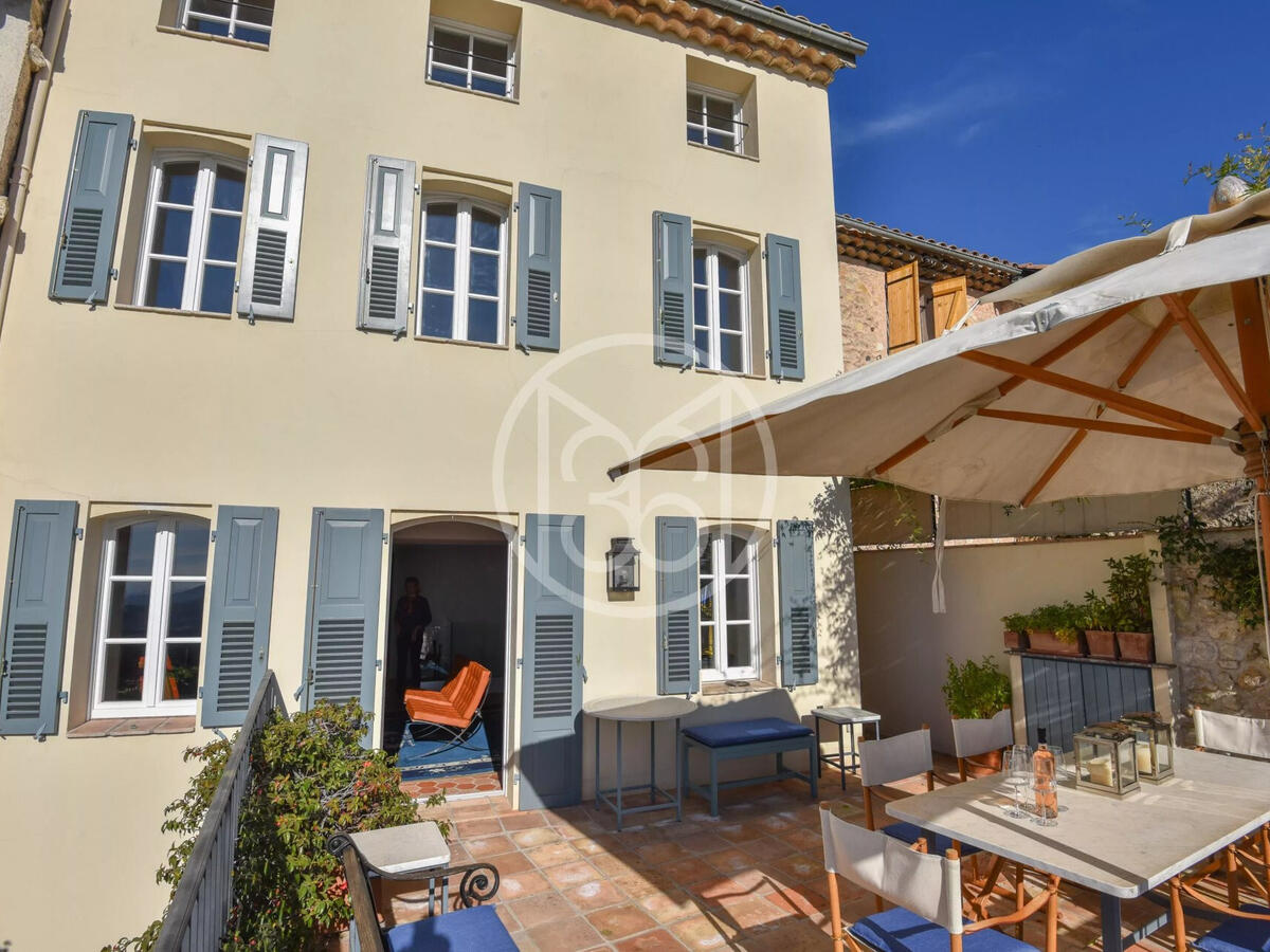 Appartement Châteauneuf-Grasse