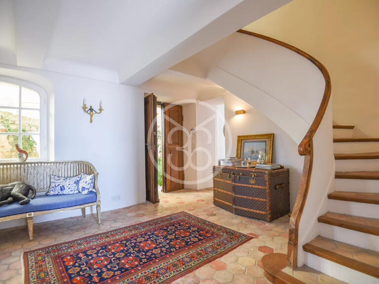 Appartement Châteauneuf-Grasse - 6 chambres - 326m²