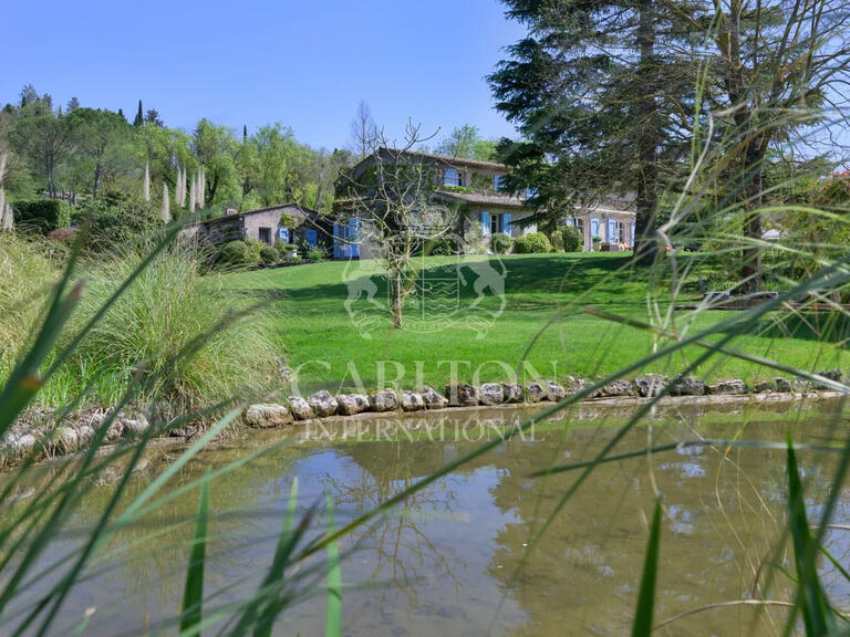 Maison Châteauneuf-Grasse - 6 chambres - 338m²