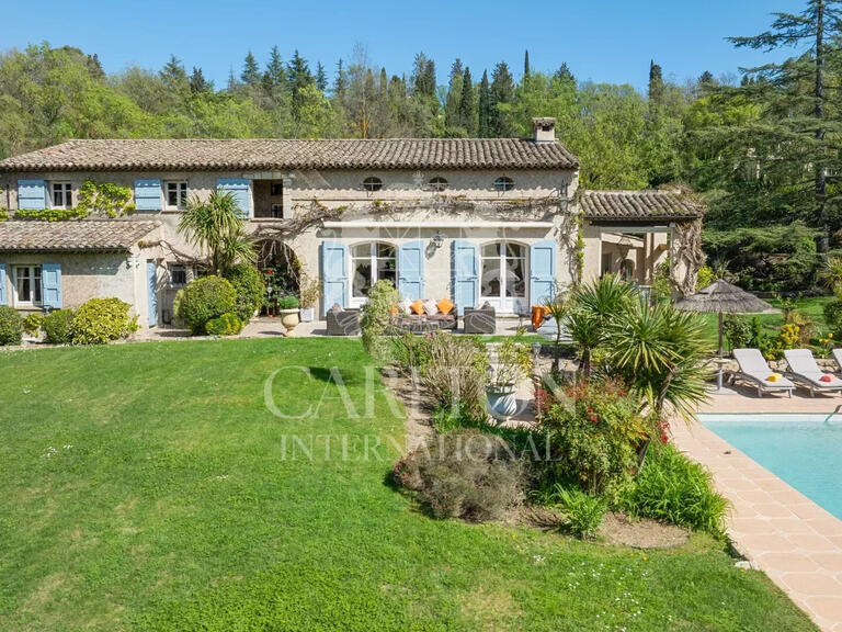 Maison Châteauneuf-Grasse - 6 chambres - 338m²