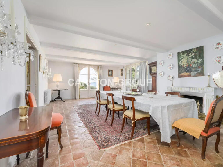 Vente Maison avec Vue mer Châteauneuf-Grasse - 9 chambres