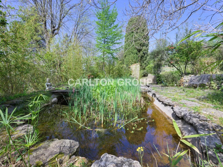 Maison Châteauneuf-Grasse - 9 chambres - 415m²