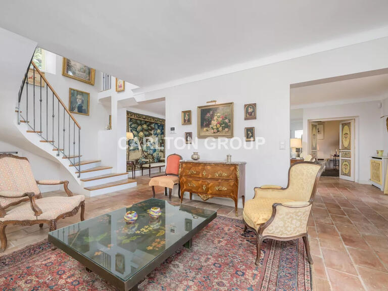 Vente Maison avec Vue mer Châteauneuf-Grasse - 9 chambres