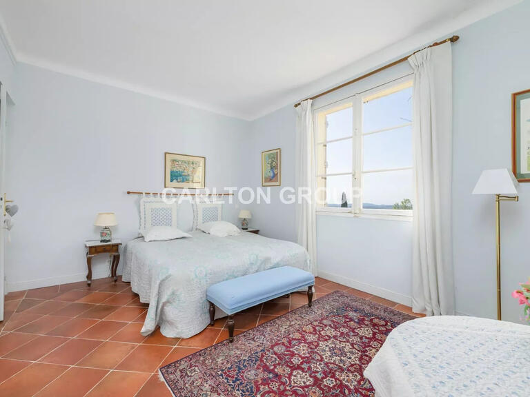 Vente Maison avec Vue mer Châteauneuf-Grasse - 9 chambres