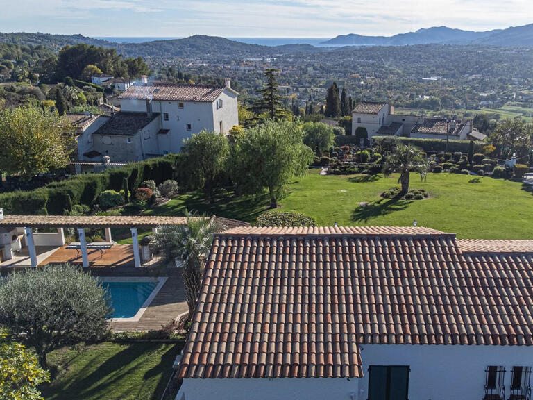 Vente Maison avec Vue mer Châteauneuf-Grasse - 4 chambres