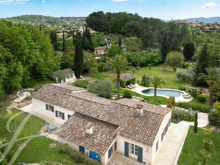 Vente Maison Châteauneuf-Grasse - 5 chambres