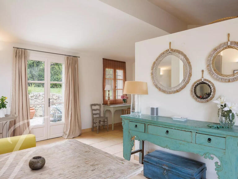 Vente Maison Châteauneuf-Grasse - 5 chambres