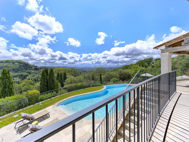 Maison Châteauneuf-Grasse - 5 chambres - 730m²