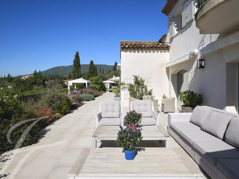 Vente Maison avec Vue mer Châteauneuf-Grasse - 6 chambres