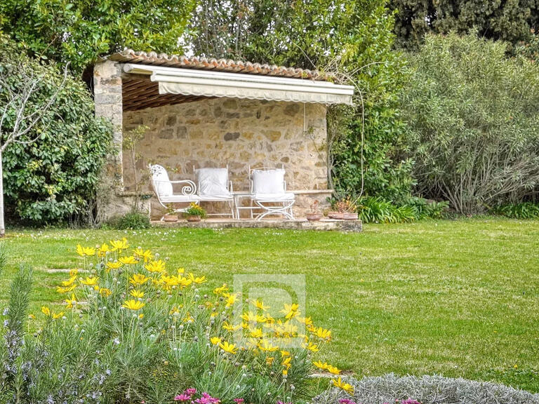 Maison Châteauneuf-Grasse - 6 chambres - 300m²