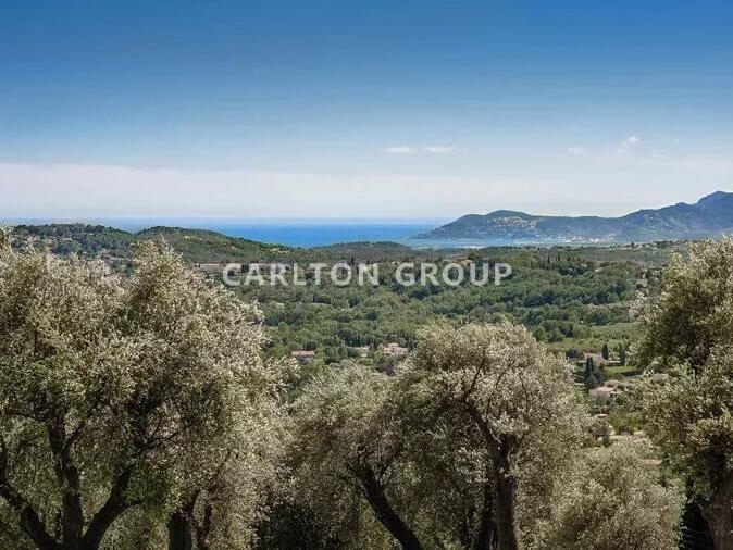 Property Châteauneuf-Grasse - 6 bedrooms - 625m²