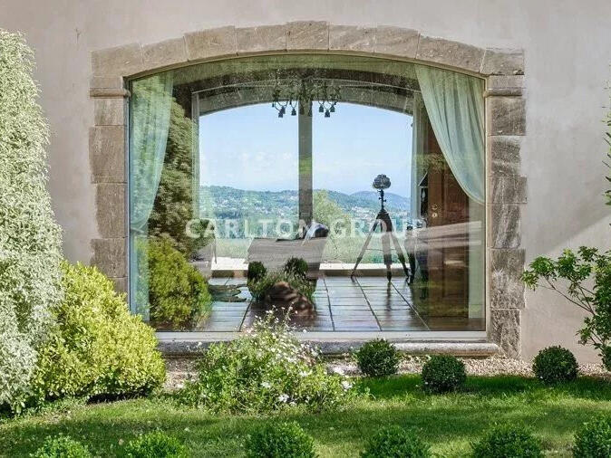 Property Châteauneuf-Grasse - 6 bedrooms - 625m²