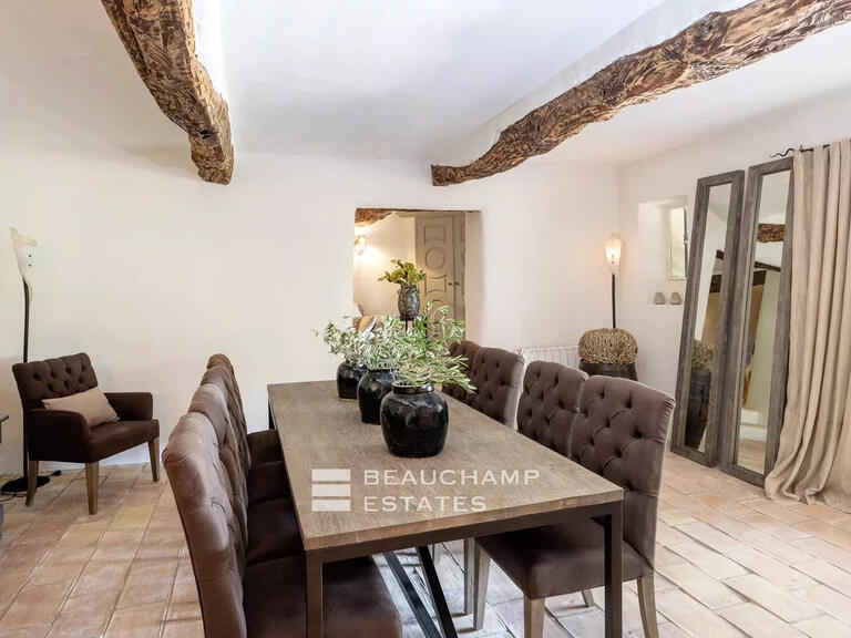 Villa Châteauneuf-Grasse - 7 bedrooms - 419m²