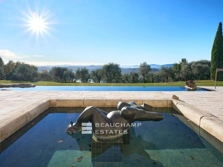 Villa Châteauneuf-Grasse - 5 chambres - 783m²