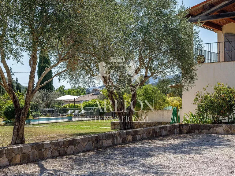 Villa Châteauneuf-Grasse - 5 chambres - 400m²