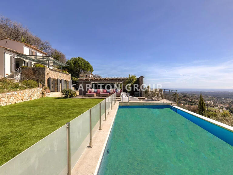 Villa Châteauneuf-Grasse - 5 bedrooms - 200m²