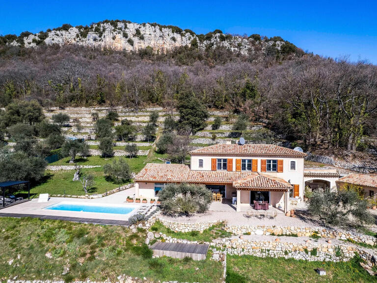 Villa Châteauneuf-Grasse - 5 bedrooms - 284m²